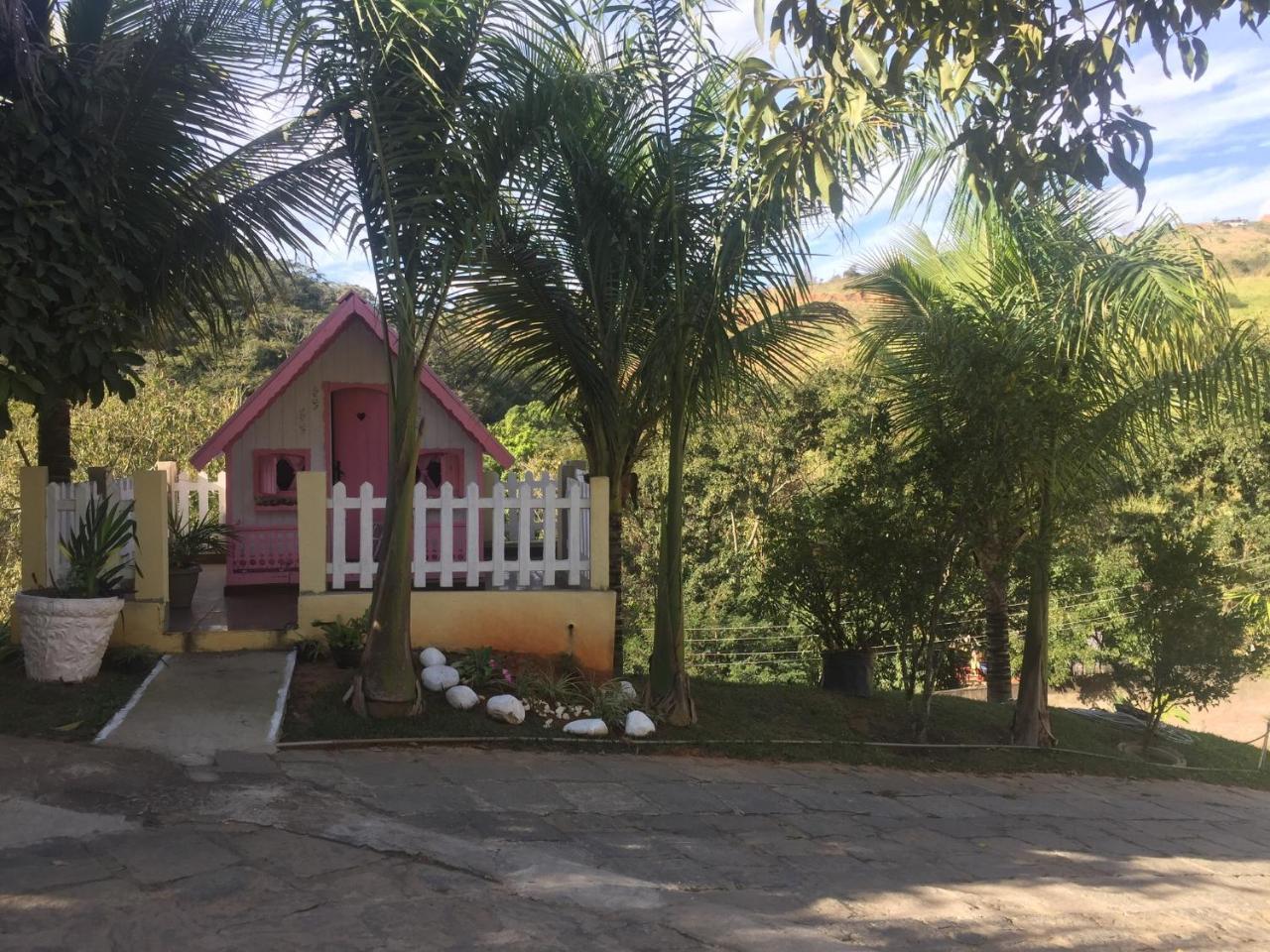 Pousada Marinho Society Paty do Alferes Buitenkant foto
